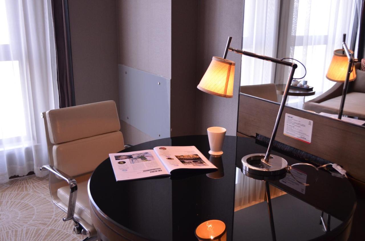 The Qube Hotel Shanghai Xinqiao Exterior photo