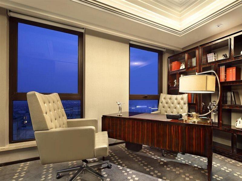 The Qube Hotel Shanghai Xinqiao Exterior photo