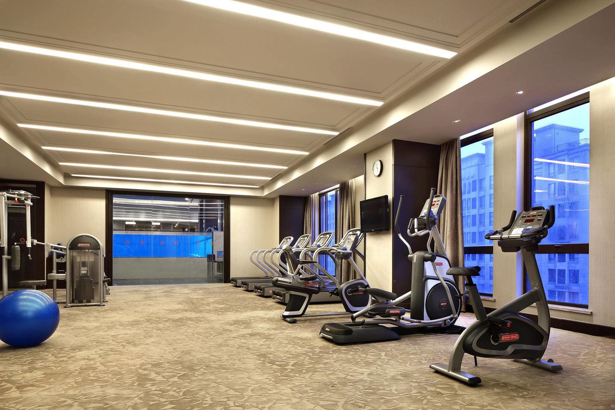 The Qube Hotel Shanghai Xinqiao Exterior photo