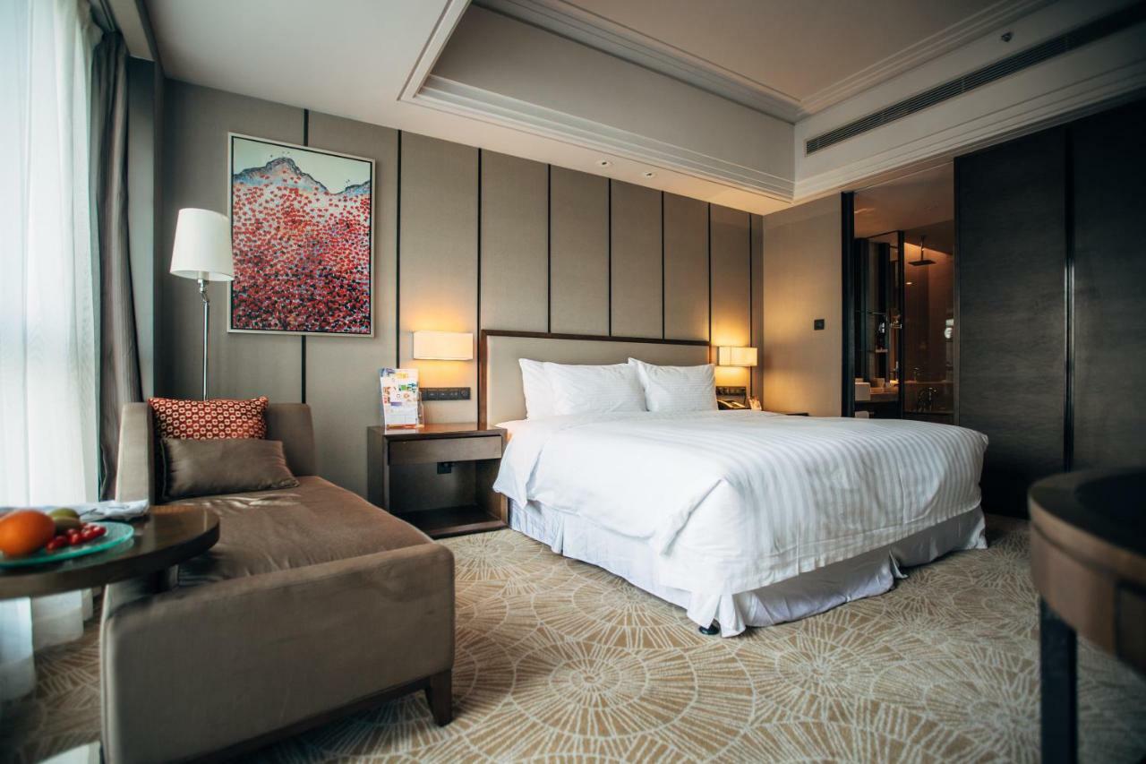 The Qube Hotel Shanghai Xinqiao Exterior photo